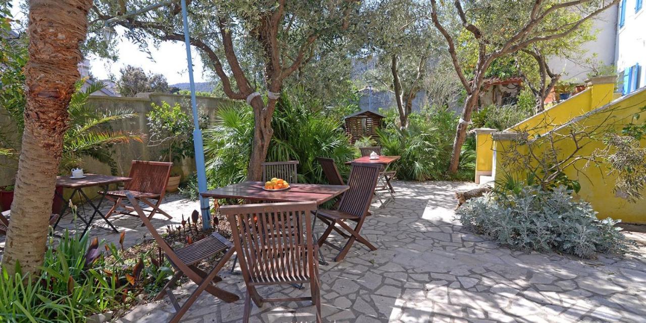 Hotel Pjacal Veli Lošinj Exterior foto